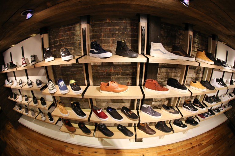 OTH X Vans X Tron-13