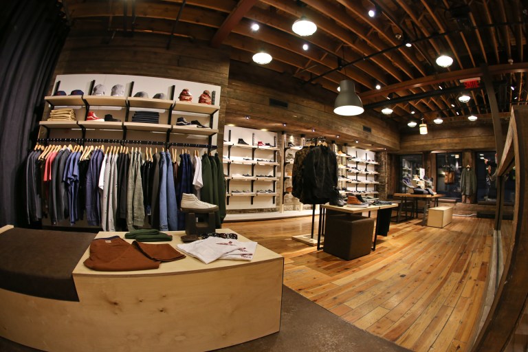 OTH X Vans X Tron-15