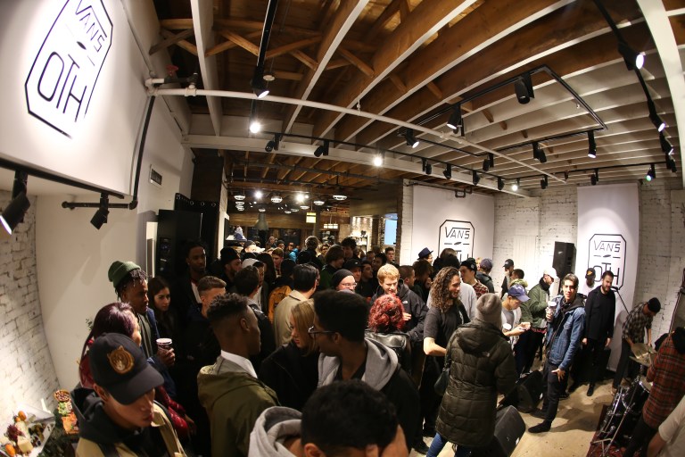 OTH X Vans X Tron-21