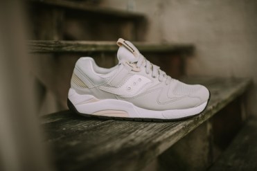 saucony_grid9000_s70077_47_gry_1024x1024