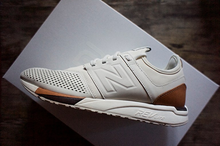 New Balance 247 Luxe